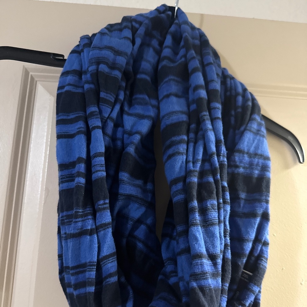 Blue and black scarf gap